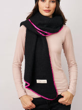 BLANKET STITCH KNIT SCARF - BLACK/B PINK | Vintage Havana Accessories