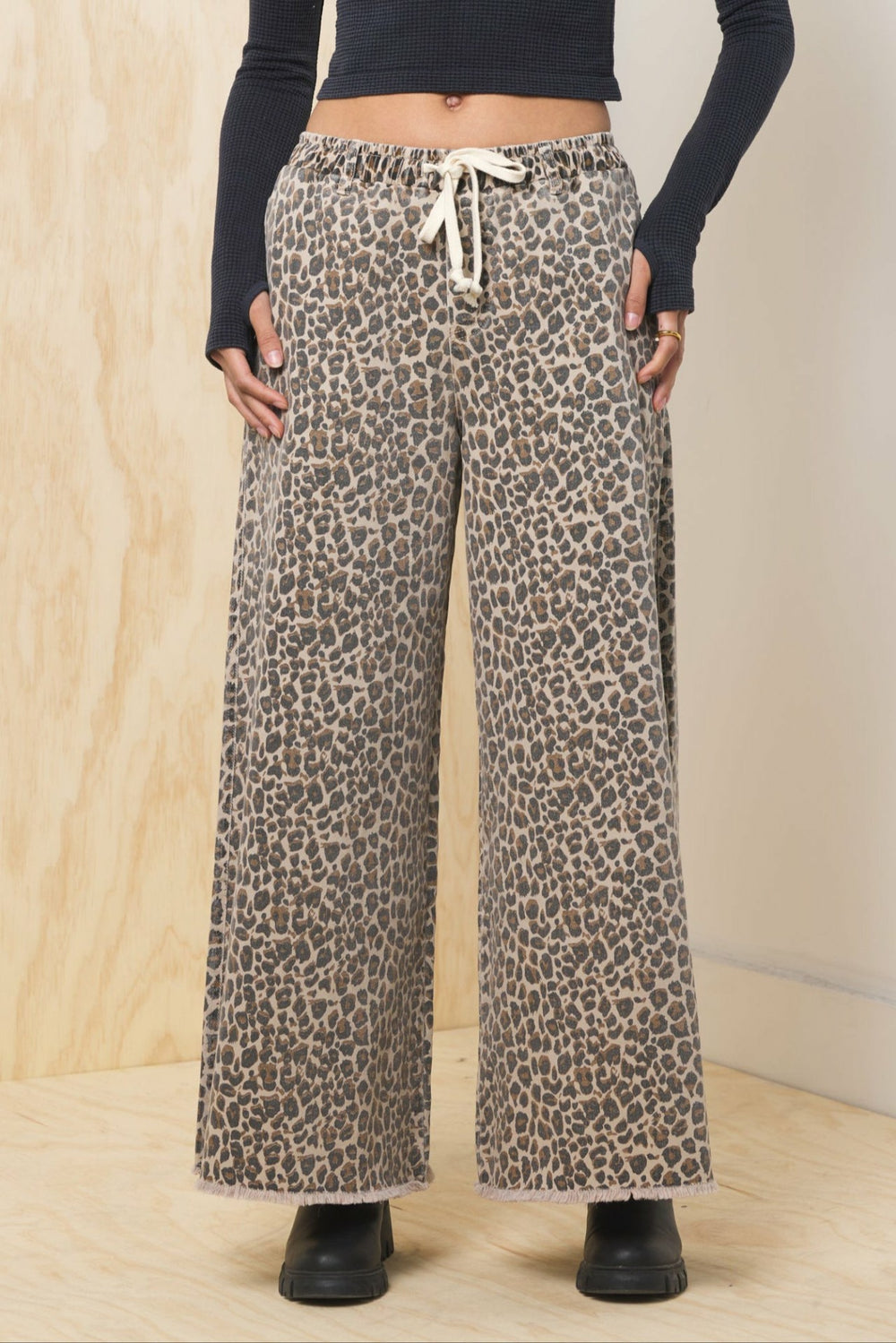 Stretch Denim Wide Leg Pant | Vintage Havana Clothing