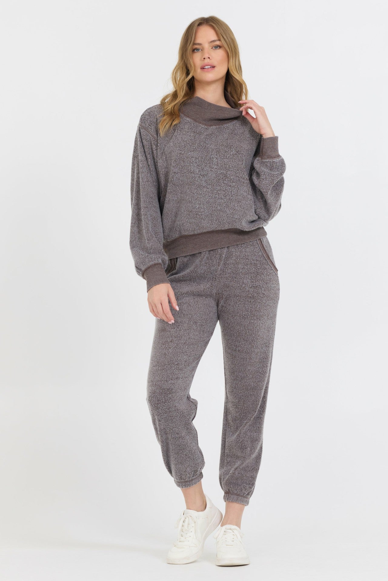 Chocolate Syrup Reverse Fleece Mock Neck Sweatshirt | Vintage Havana Clothing