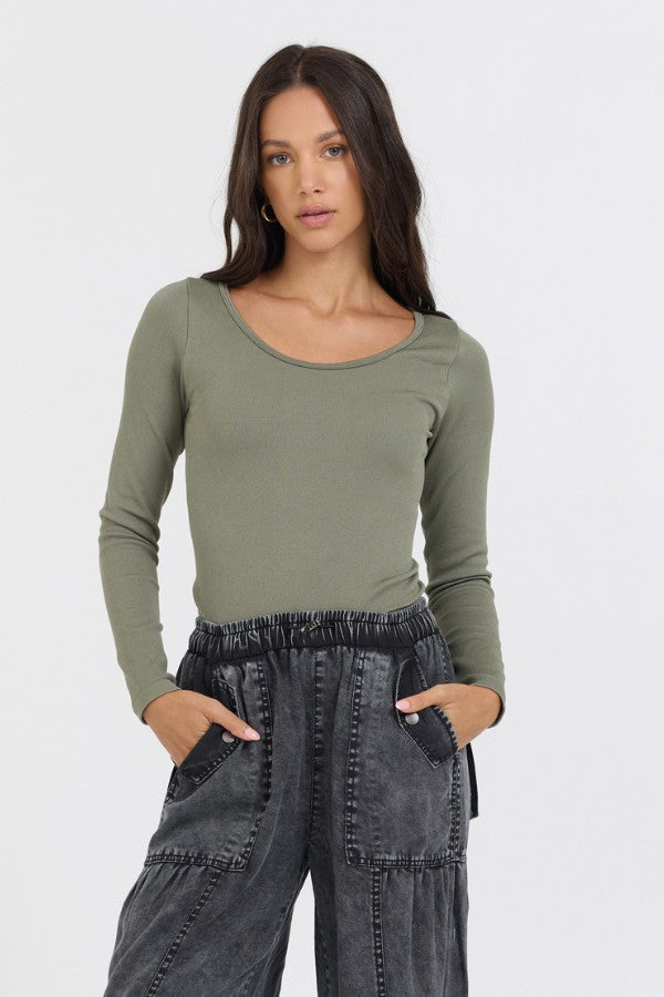 Olive Seamless Long Sleeve Tee | Vintage Havana Clothing