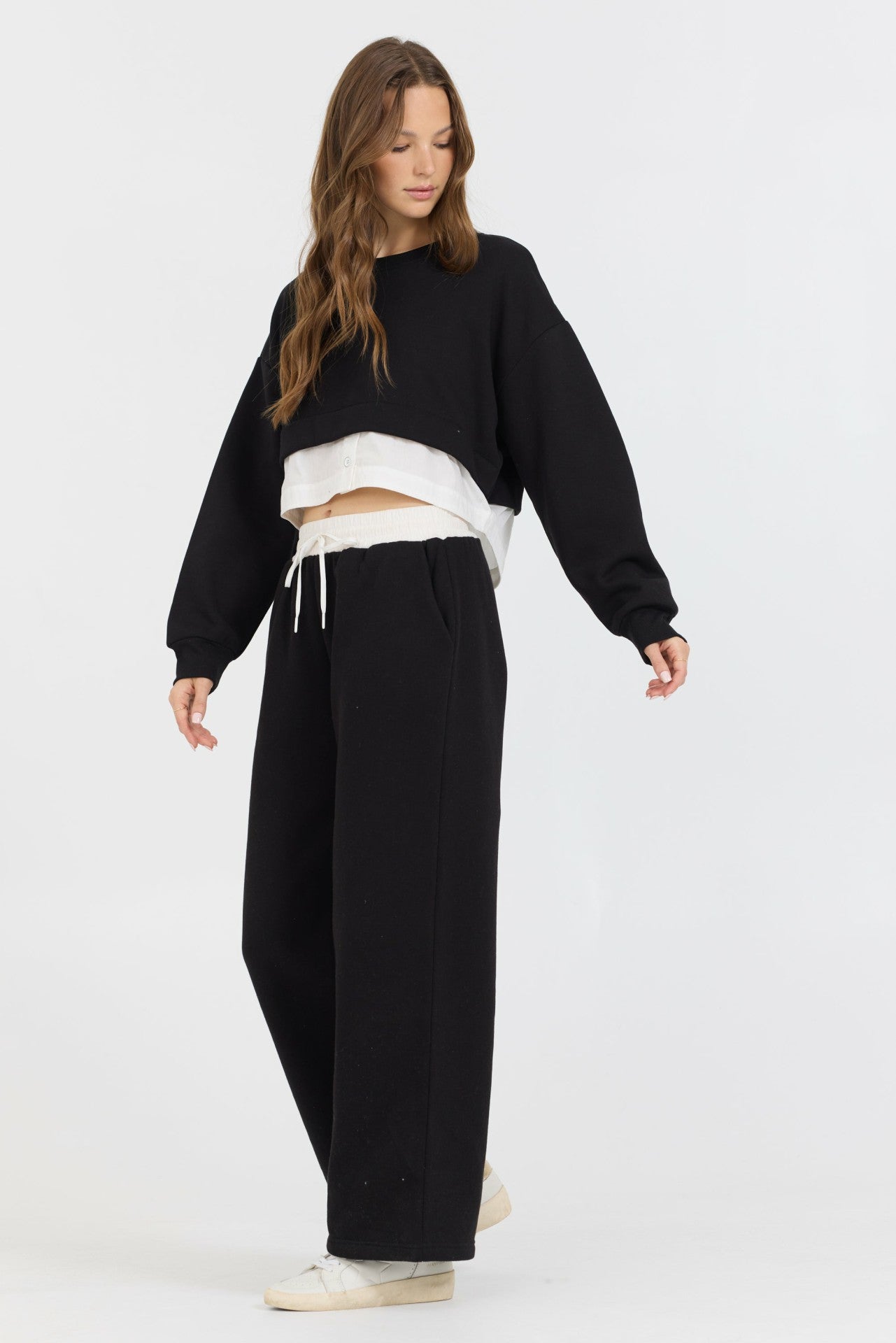 Black/ White Essential Fleece Crewneck W/ Poplin Insert | Vintage Havana Clothing