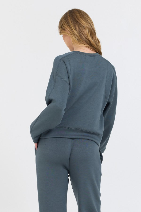 Mountain Grey Cloud Fleece Crewneck | Vintage Havana Clothing