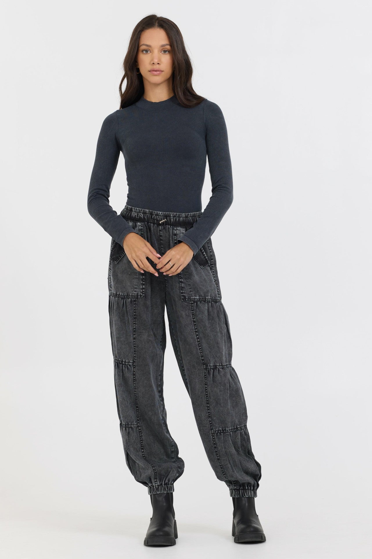Washed Mountain Seamless Mock Neck Top | Vintage Havana Clothing