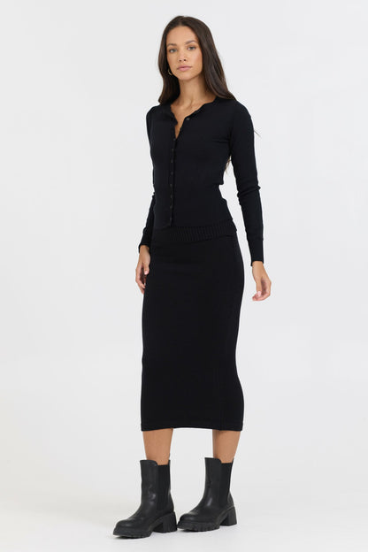 Black Slim Fit Knit Button Down | Vintage Havana Women
