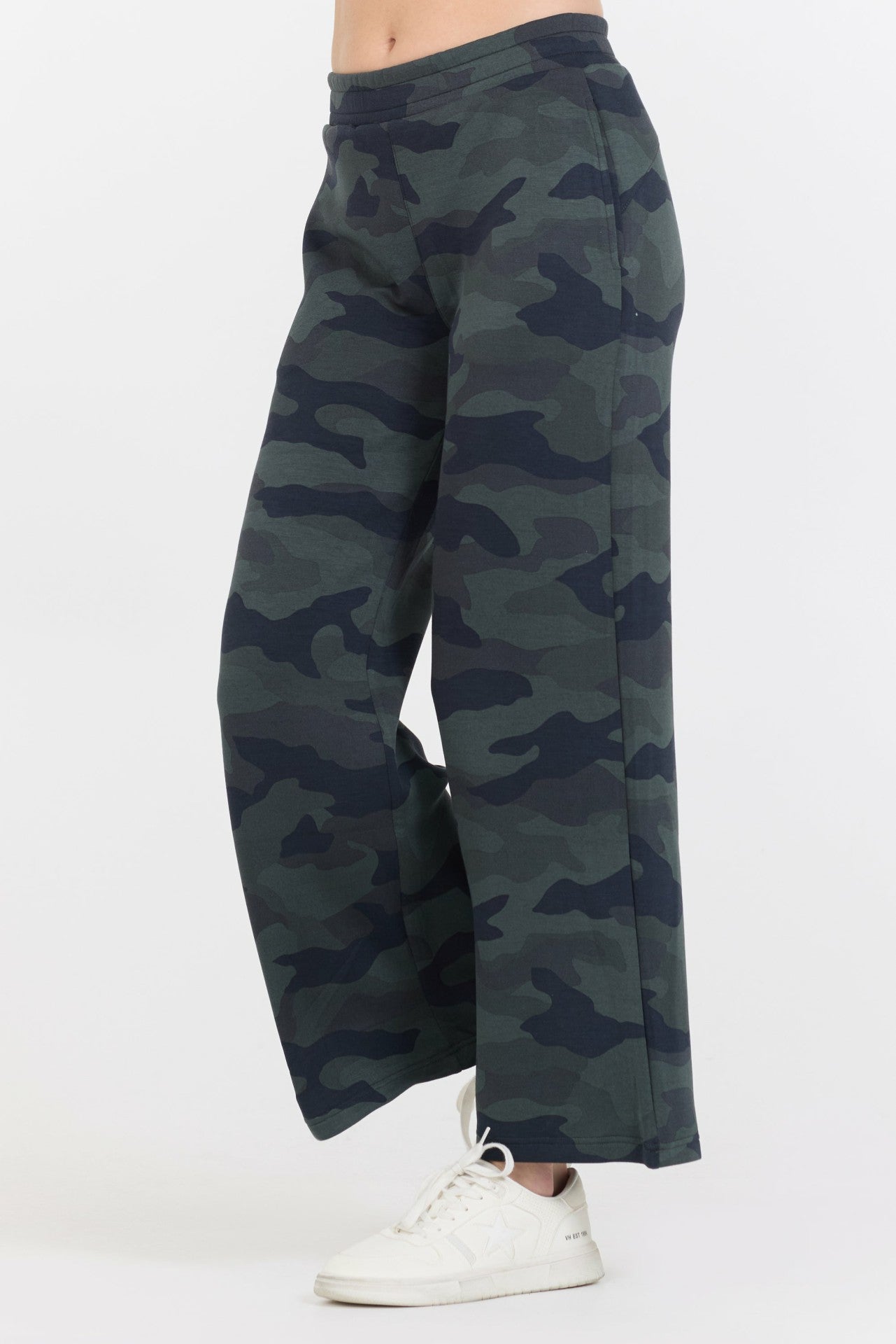 Onyx Camo Printed Cloud Fleece Flare Pant | Vintage Havana Clothing