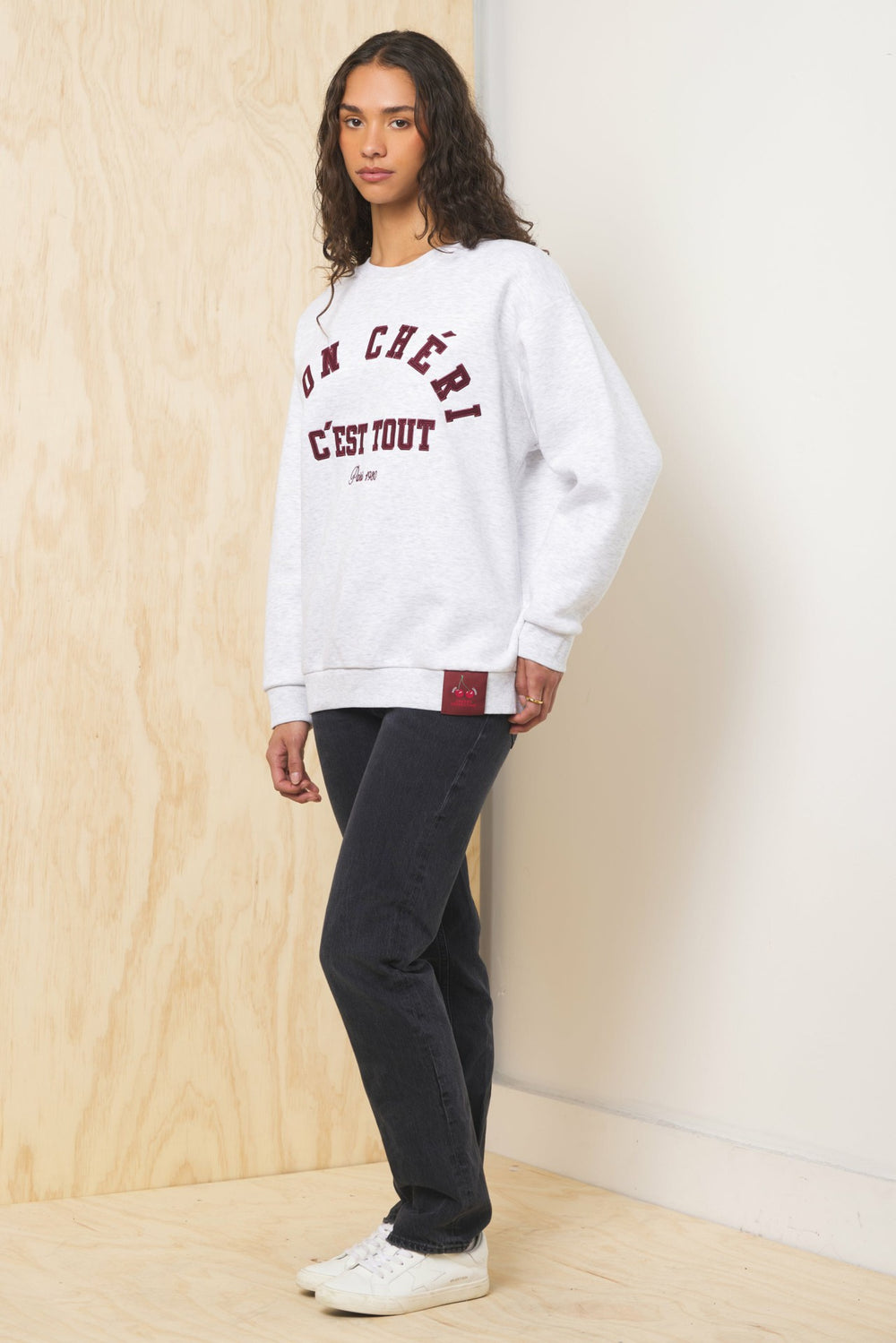 Comfort Fleece Crew with Applique | Vintage Havana Clothing