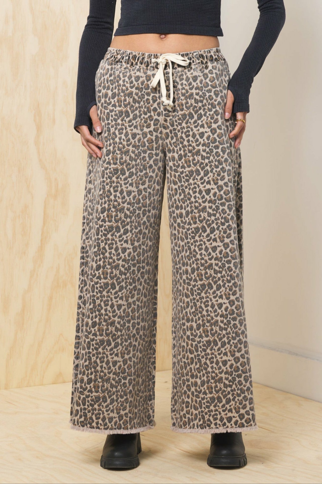 Stretch Denim Wide Leg Pant | Vintage Havana Clothing