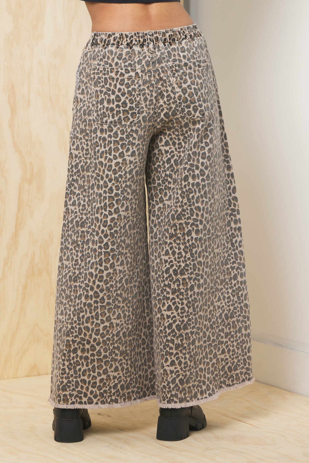 Stretch Denim Wide Leg Pant | Vintage Havana Clothing